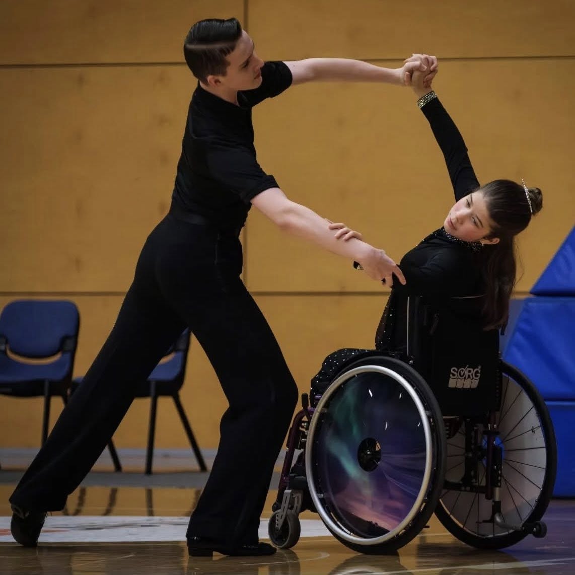 Junior Para Dancers Siria and Blake