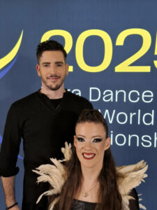 Lizz and Simon Australian Para Dancers